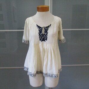 Emma Caine Embroidered Short Sleeve Babydoll Blouse